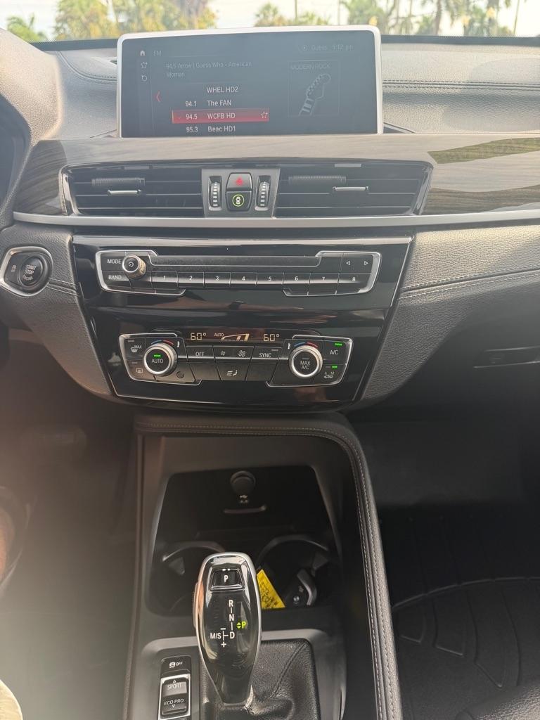 BMW X1 sDrive28i Sports Activity Vehicle 2021