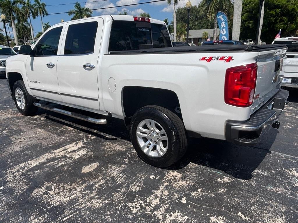 Chevrolet Silverado 1500 4WD Crew Cab 143.5" LTZ w/1LZ 2018