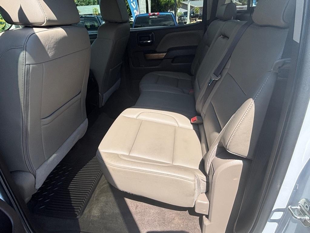 Chevrolet Silverado 1500 4WD Crew Cab 143.5" LTZ w/1LZ 2018