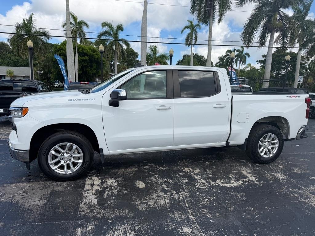 Chevrolet Silverado 1500 4WD Crew Cab 147" LT w/2FL 2024
