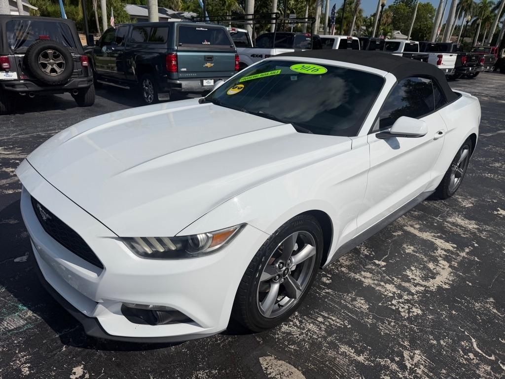 Ford Mustang 2dr Conv V6 2016