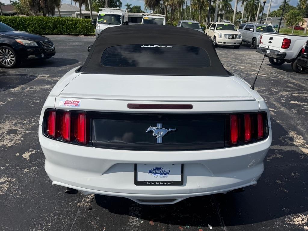 Ford Mustang 2dr Conv V6 2016