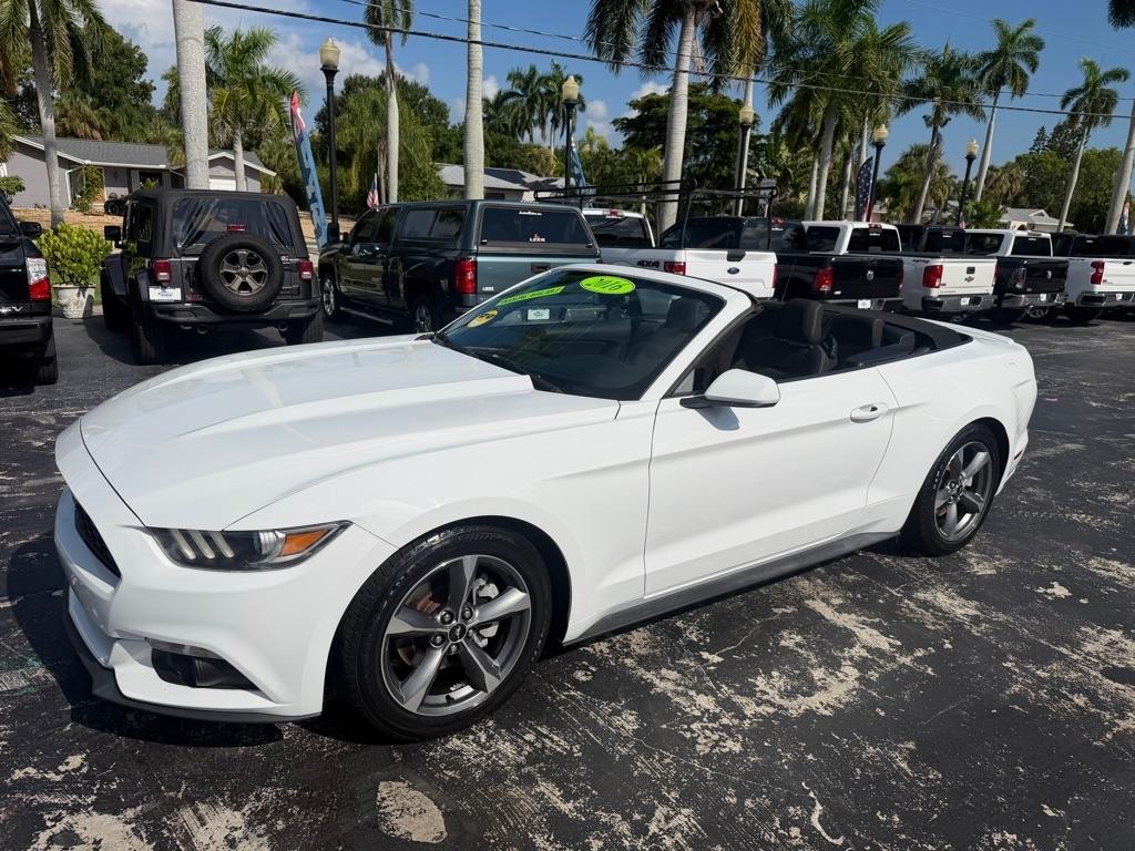 Ford Mustang 2dr Conv V6 2016