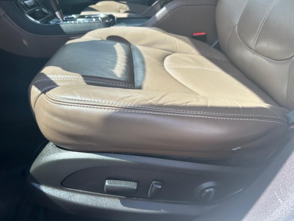GMC Acadia FWD 4dr SLT w/SLT-1 2015