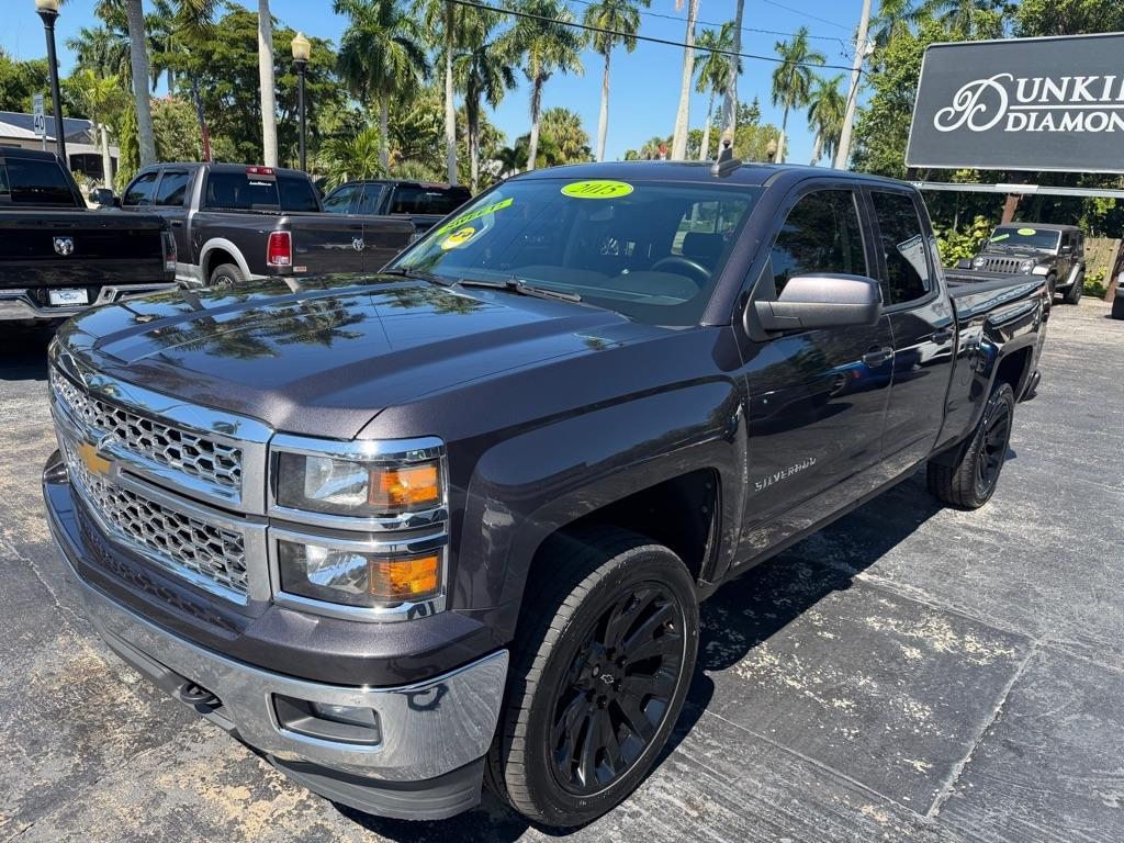 Chevrolet Silverado 1500 4WD Double Cab 143.5" LT w/1LT 2015