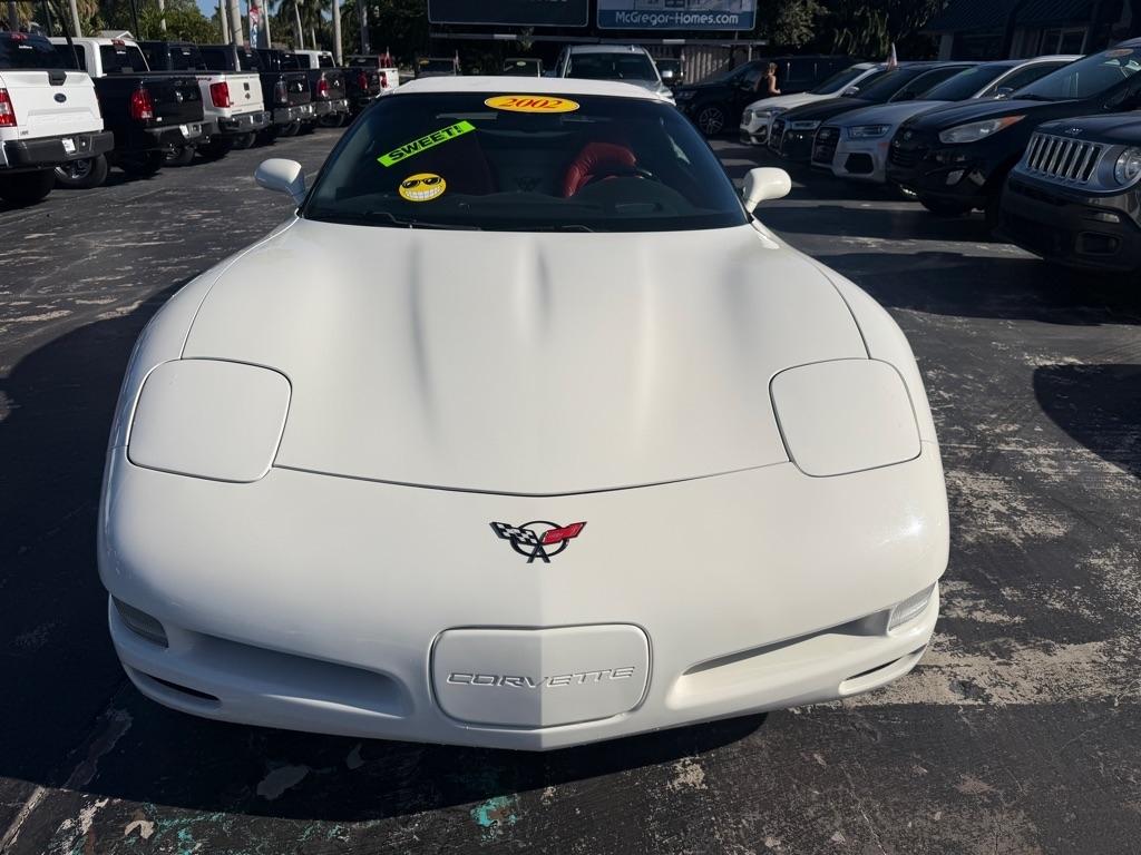 Chevrolet Corvette 2dr Convertible 2002