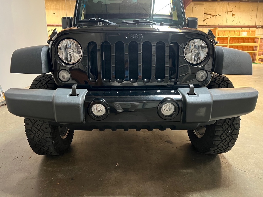 Jeep Wrangler Unlimited 4WD 4dr Willys Wheeler *Ltd Avail* 2015