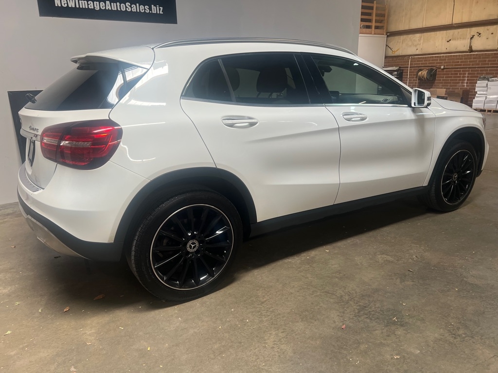 Mercedes-Benz GLA GLA 250 4MATIC SUV 2019