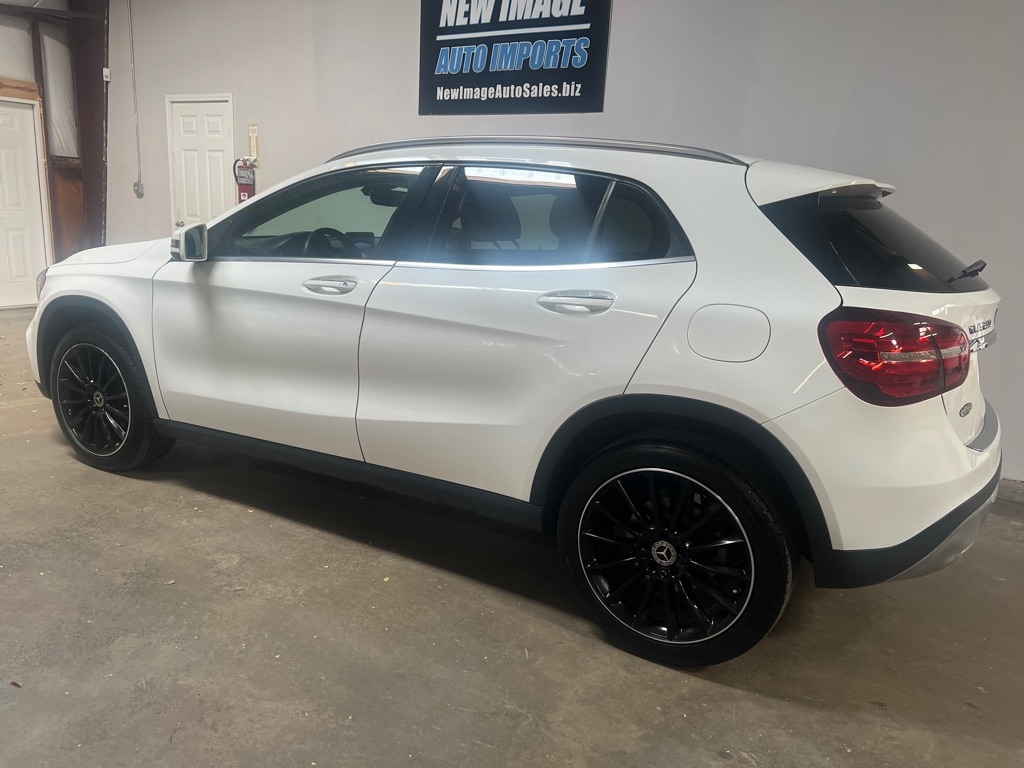 Mercedes-Benz GLA GLA 250 4MATIC SUV 2019