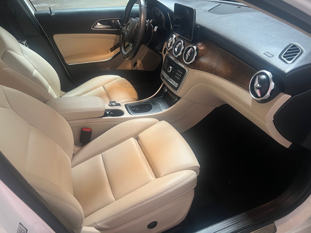 Mercedes-Benz GLA GLA 250 4MATIC SUV 2019