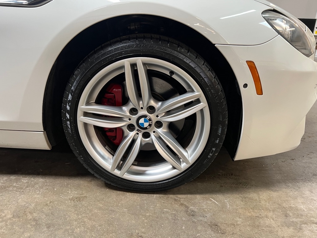 BMW 6 Series 2dr Conv 640i xDrive AWD 2014