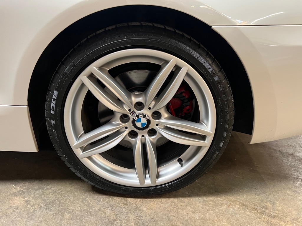 BMW 6 Series 2dr Conv 640i xDrive AWD 2014