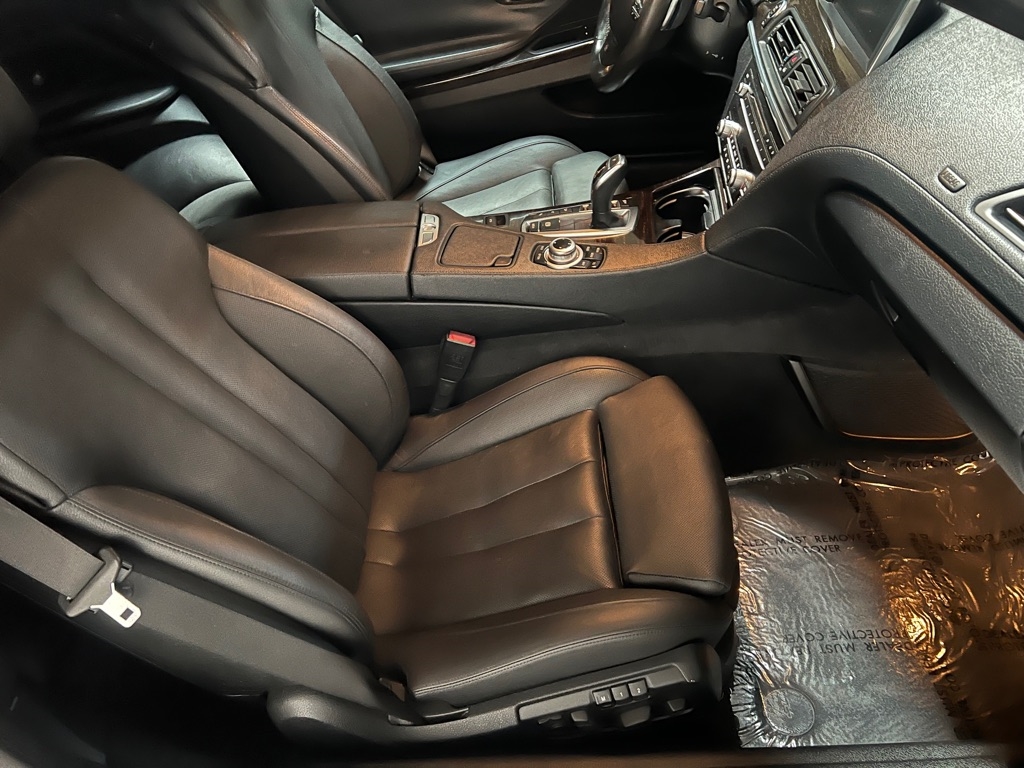 BMW 6 Series 2dr Conv 640i xDrive AWD 2014