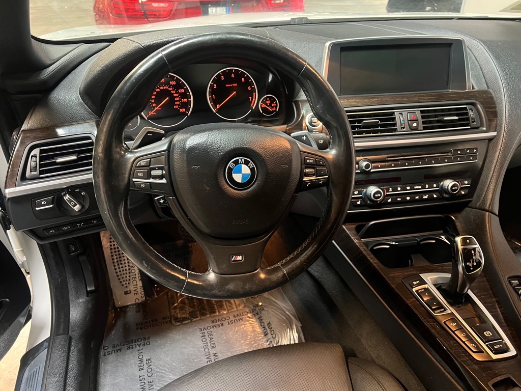 BMW 6 Series 2dr Conv 640i xDrive AWD 2014