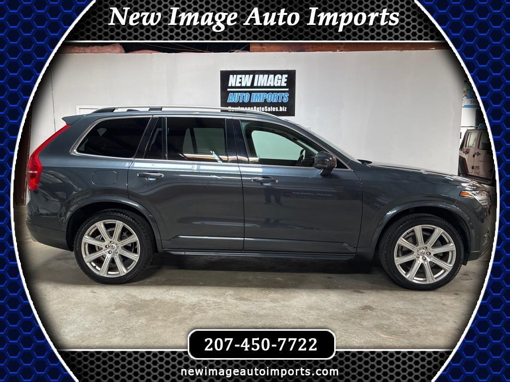 2017 Volvo XC90 Momentum