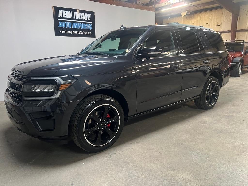 2023 Ford Expedition Limited - Photo 10
