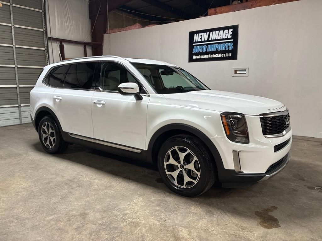 2022 Kia Telluride EX - Photo 2