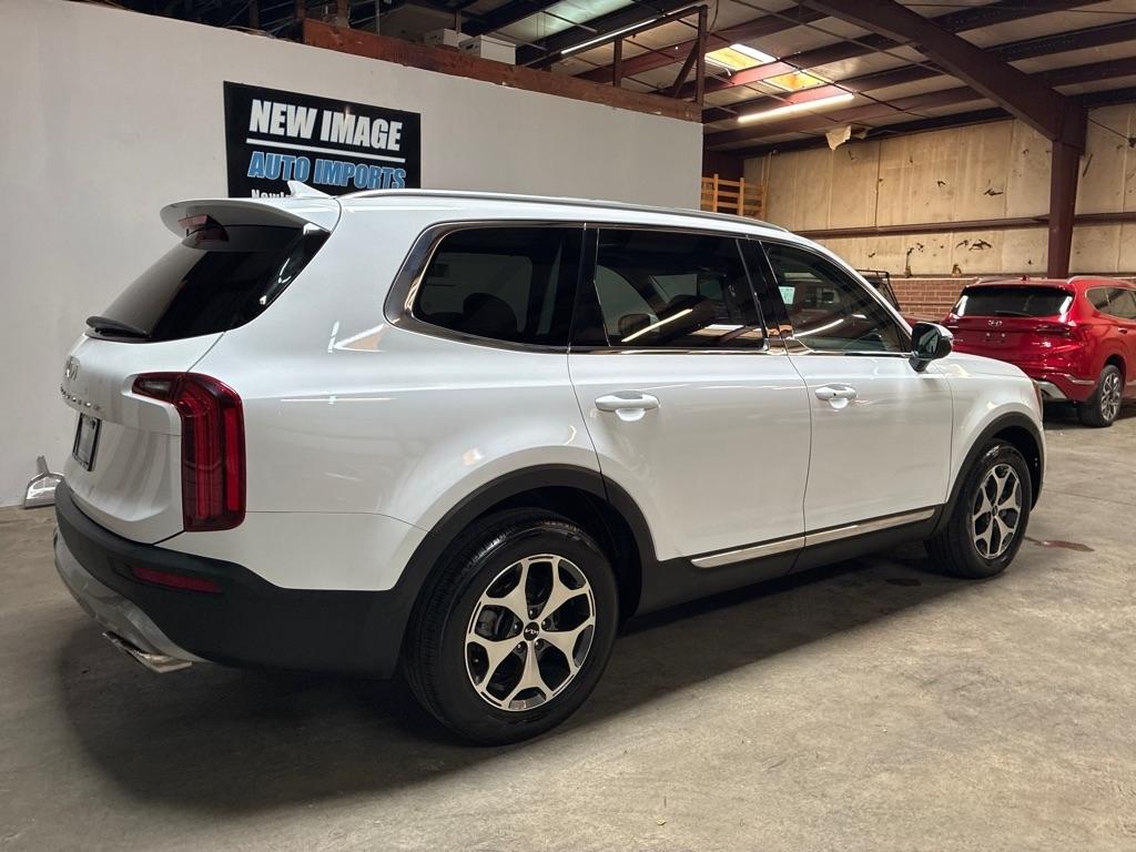 2022 Kia Telluride EX - Photo 3