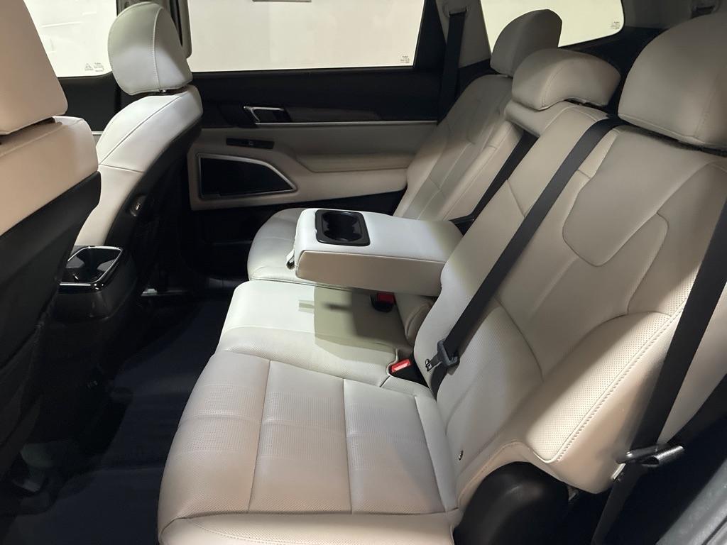 2022 Kia Telluride EX - Photo 15