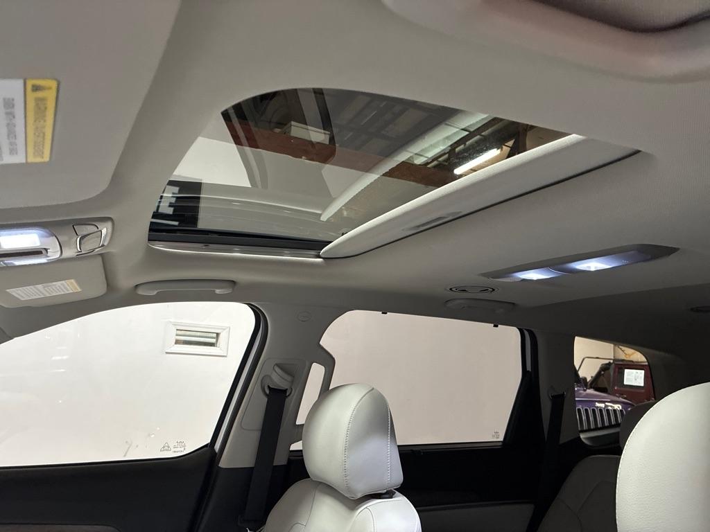 2022 Kia Telluride EX - Photo 24