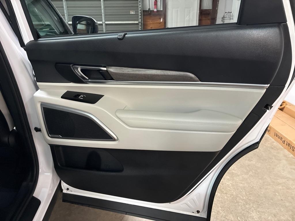 2022 Kia Telluride EX - Photo 28