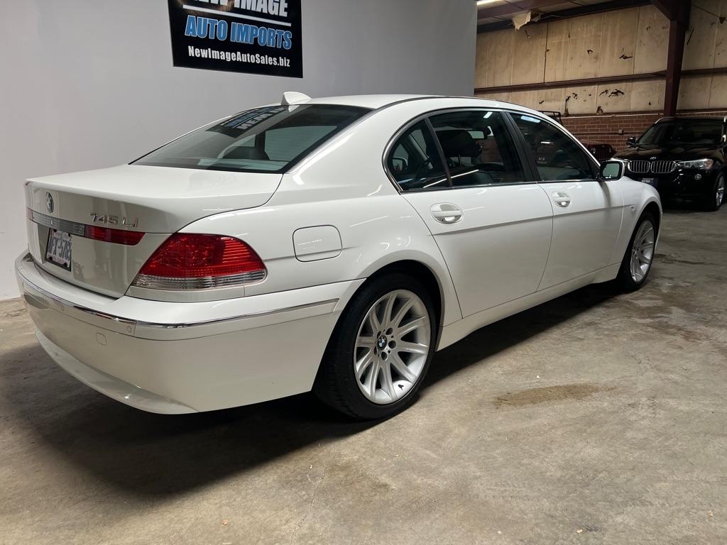 BMW 7 Series 745Li 4dr Sdn 2004