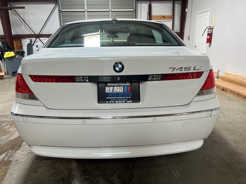 BMW 7 Series 745Li 4dr Sdn 2004