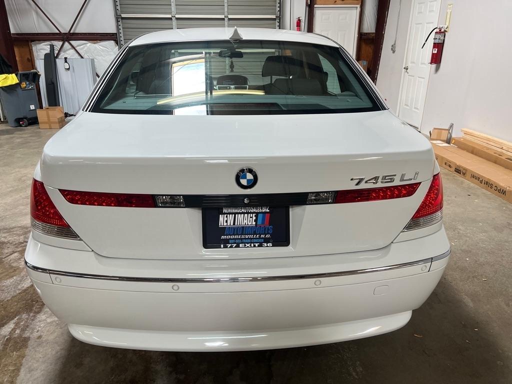 BMW 7 Series 745Li 4dr Sdn 2004