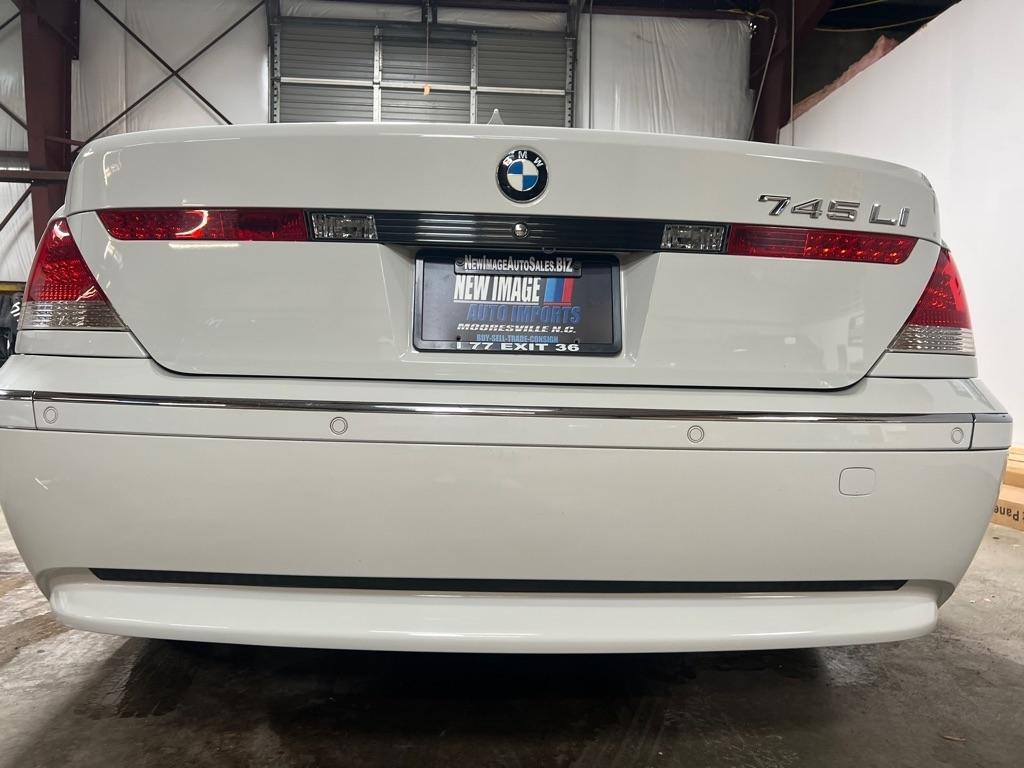 BMW 7 Series 745Li 4dr Sdn 2004