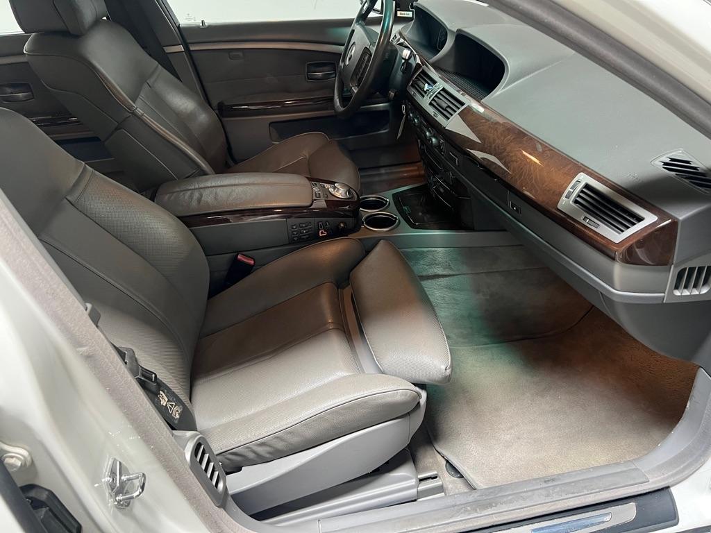 BMW 7 Series 745Li 4dr Sdn 2004