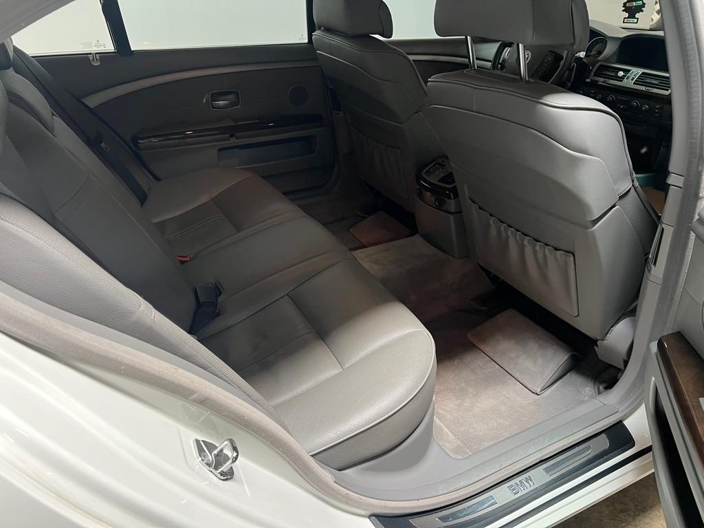 BMW 7 Series 745Li 4dr Sdn 2004