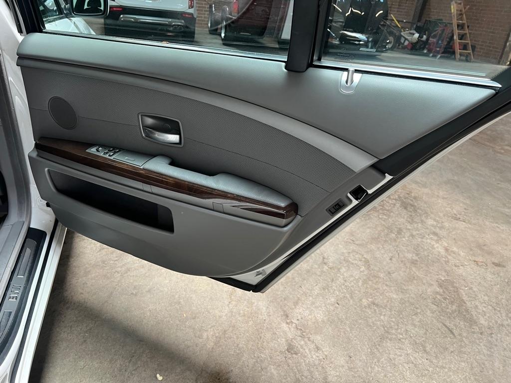BMW 7 Series 745Li 4dr Sdn 2004