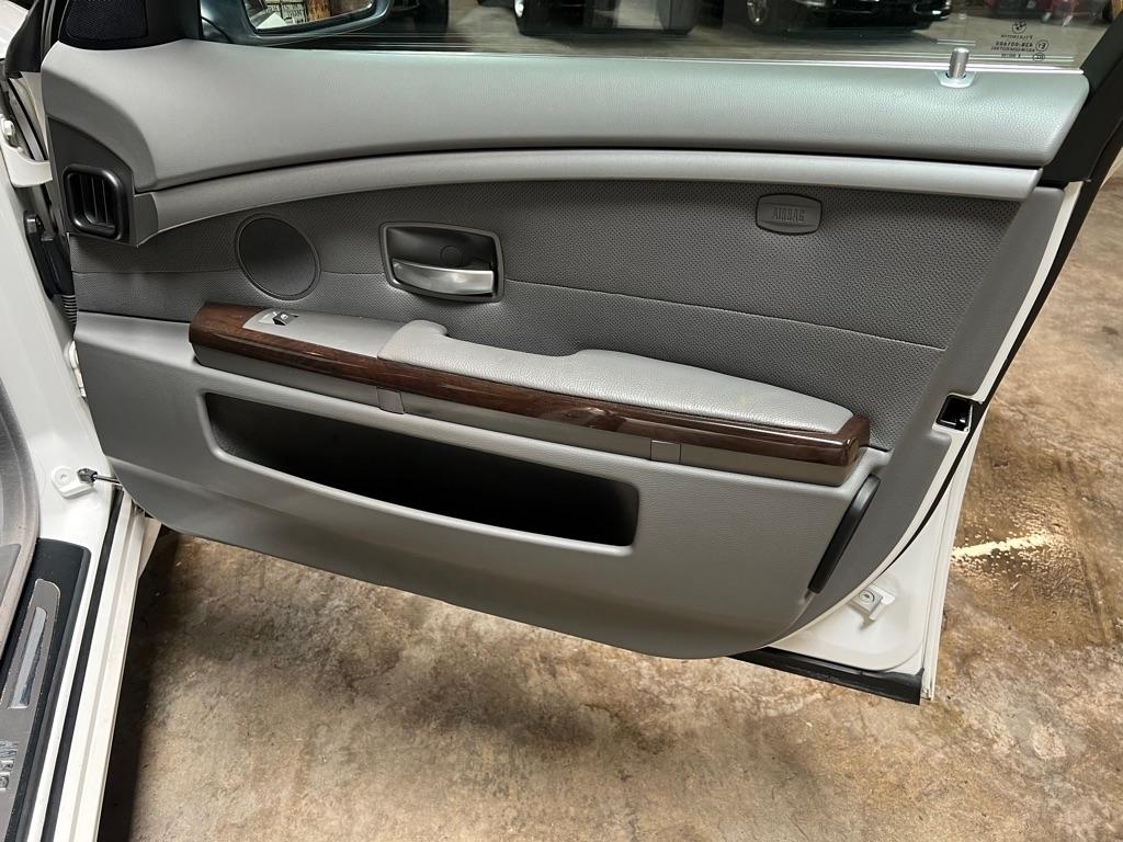 BMW 7 Series 745Li 4dr Sdn 2004