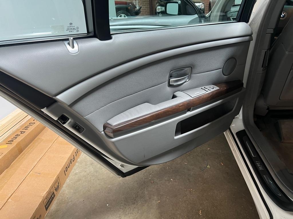 BMW 7 Series 745Li 4dr Sdn 2004