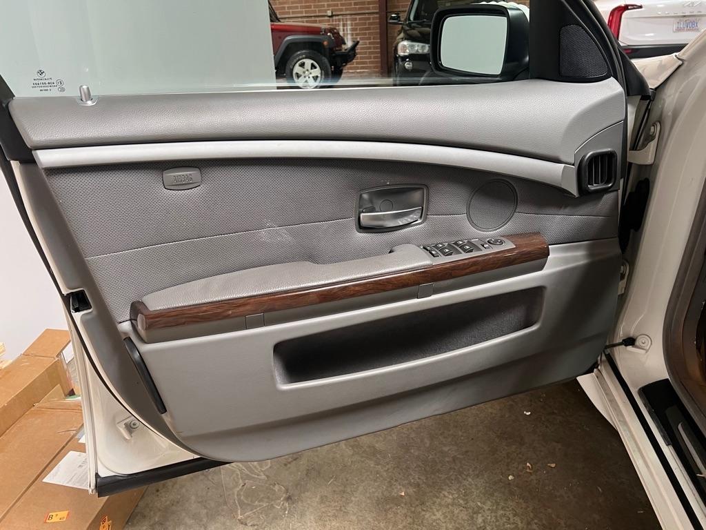 BMW 7 Series 745Li 4dr Sdn 2004