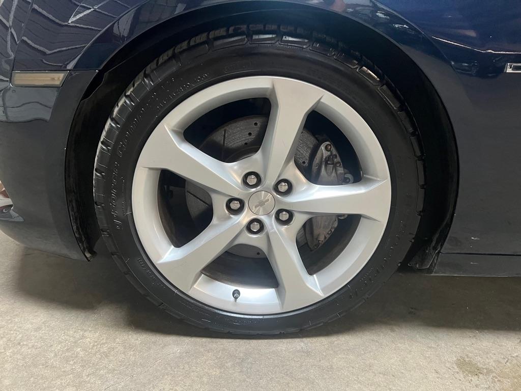Chevrolet Camaro 2dr Cpe SS w/1SS 2015