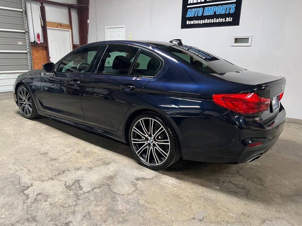 BMW 5 Series 540i Sedan 2020