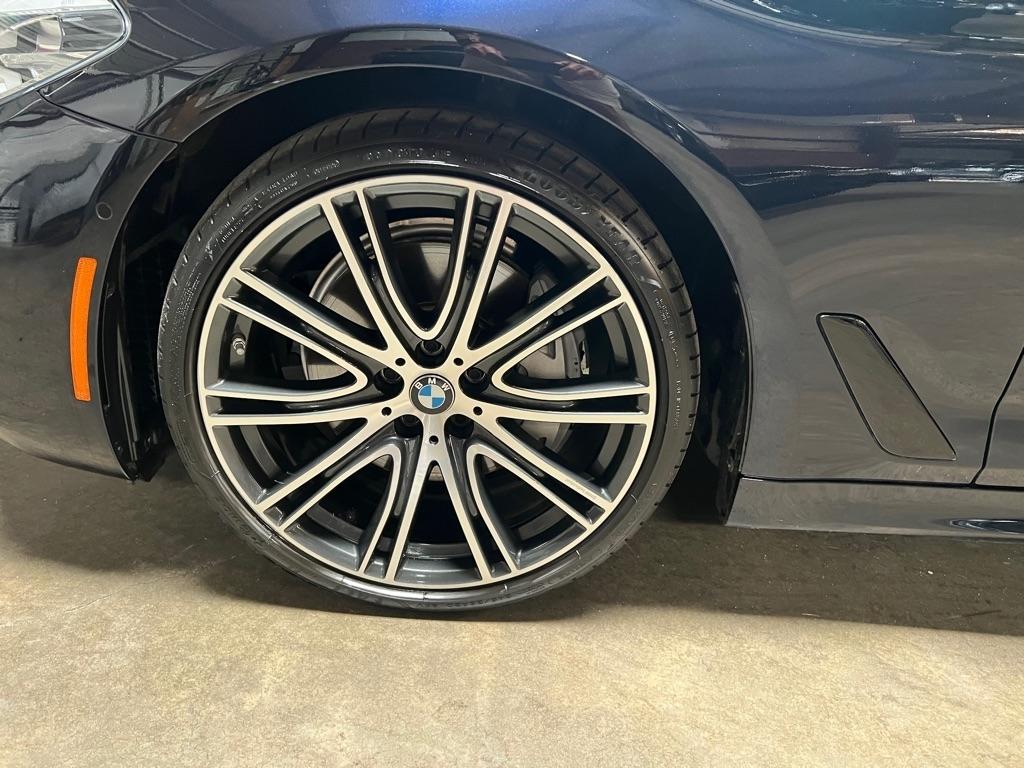 BMW 5 Series 540i Sedan 2020