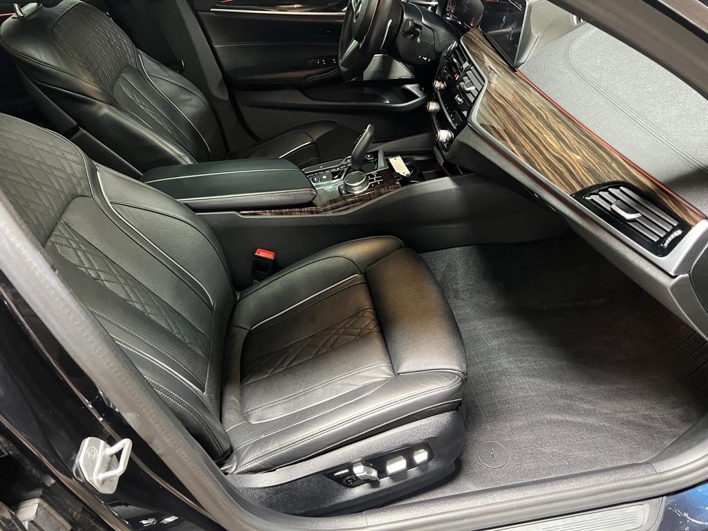 BMW 5 Series 540i Sedan 2020