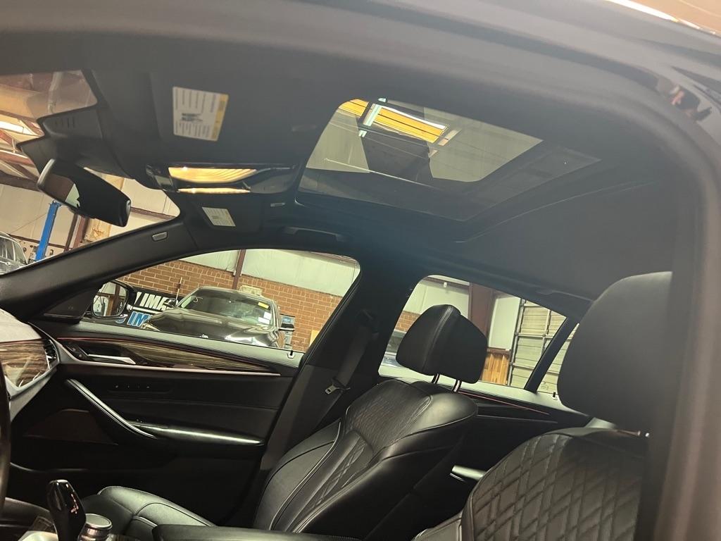 BMW 5 Series 540i Sedan 2020