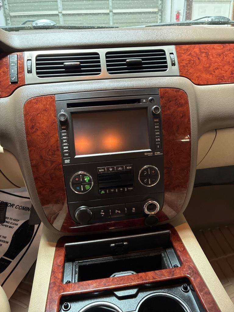 Chevrolet Tahoe 4WD 4dr 1500 LTZ 2012