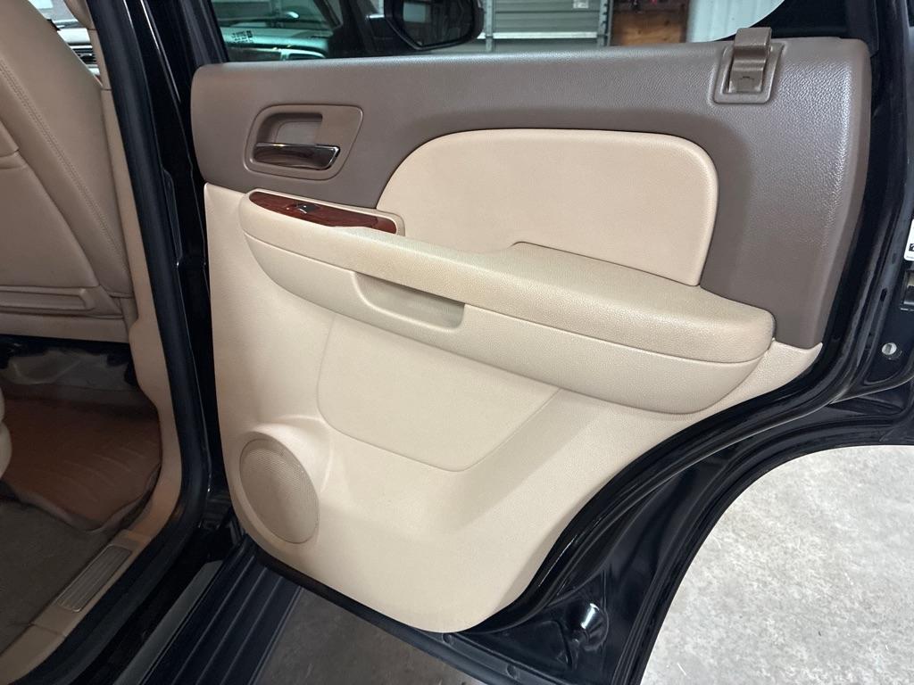 Chevrolet Tahoe 4WD 4dr 1500 LTZ 2012