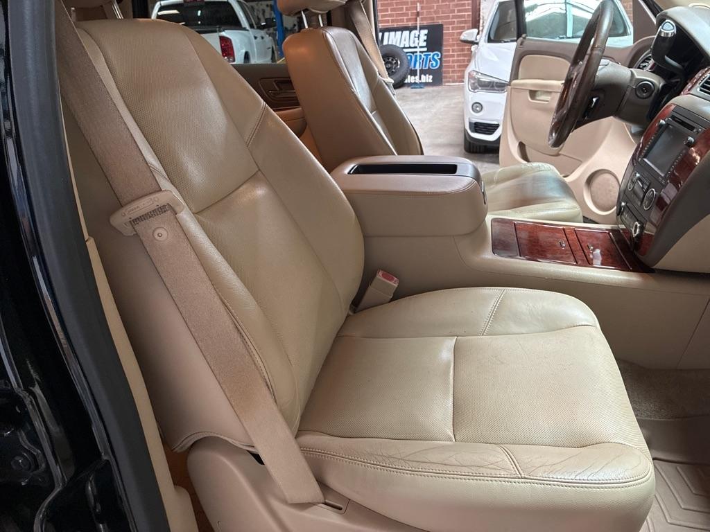 Chevrolet Tahoe 4WD 4dr 1500 LTZ 2012