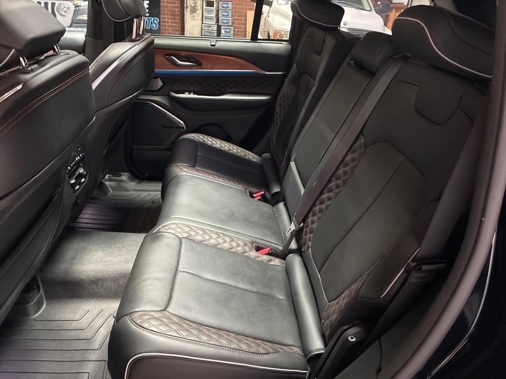 Jeep Grand Cherokee Summit Reserve 4x4 2023