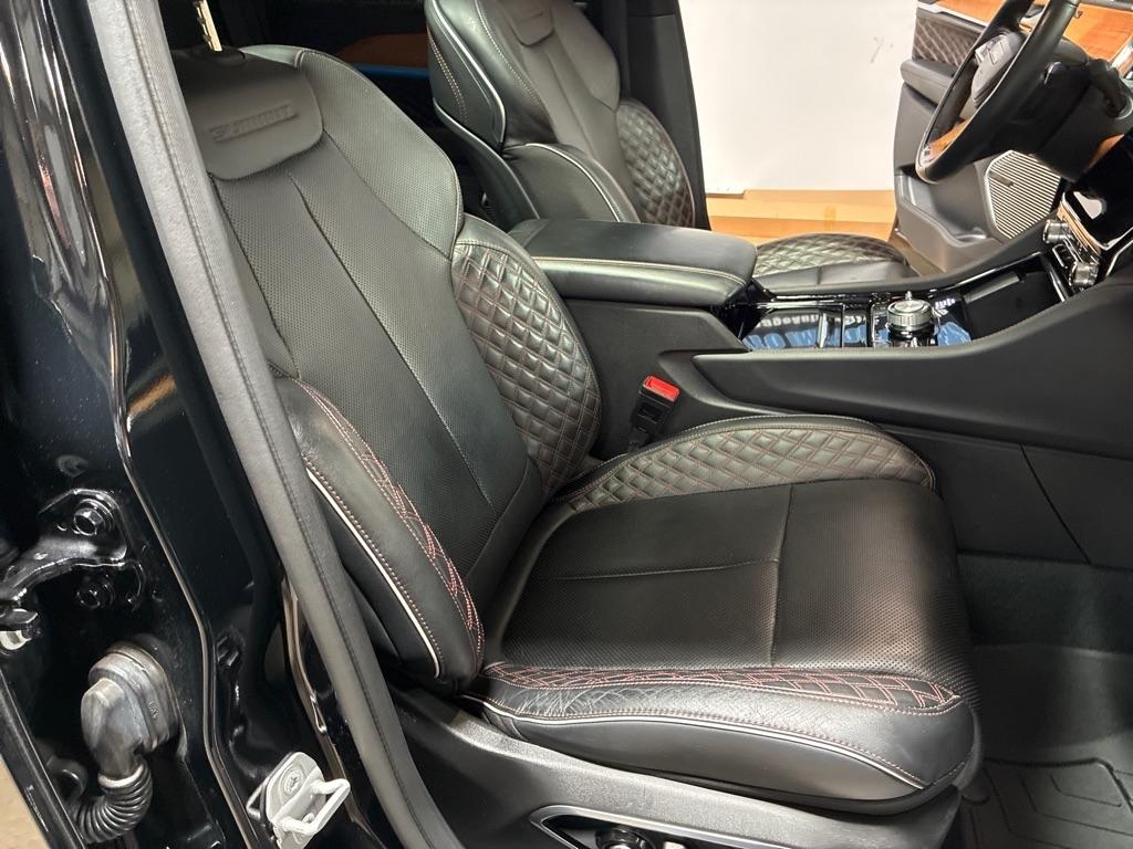 Jeep Grand Cherokee Summit Reserve 4x4 2023