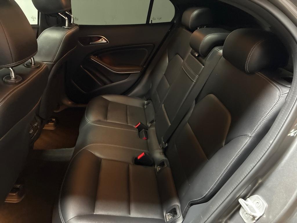 Mercedes-Benz GLA FWD 4dr GLA 250 2016