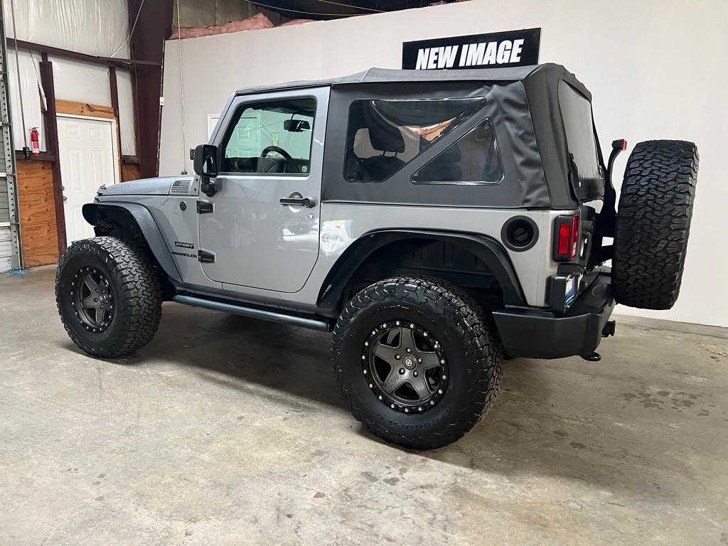 Jeep Wrangler 4WD 2dr Sport 2014