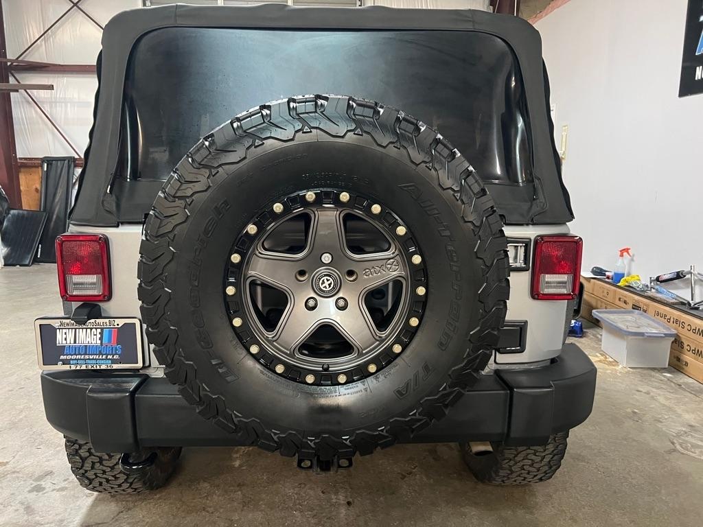 Jeep Wrangler 4WD 2dr Sport 2014