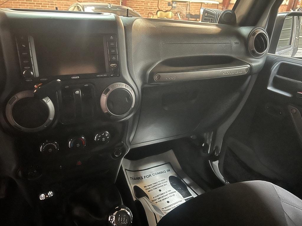 Jeep Wrangler 4WD 2dr Sport 2014