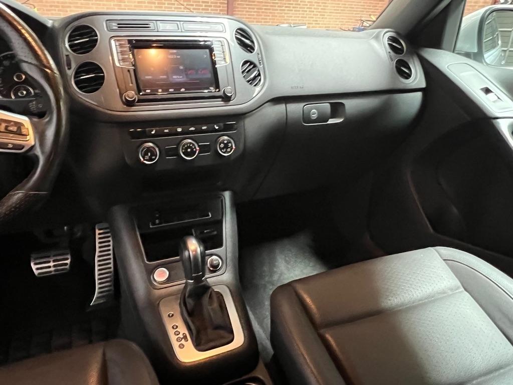 Volkswagen Tiguan 2WD 4dr Auto S 2016
